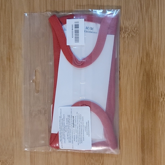 Disney Fabric Face Mask, Christmas, Mickey Mouse - Picture 3 of 3